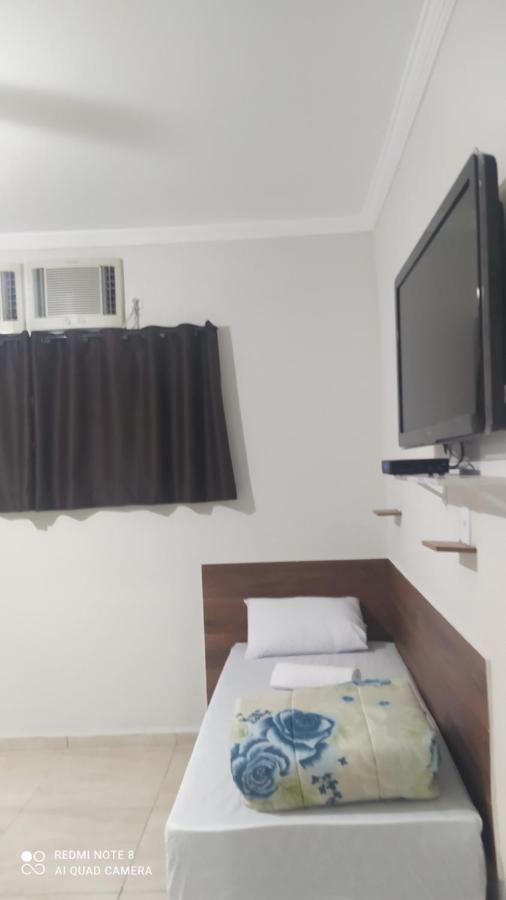Pousada Quarto Com Ar, Wi Fi,Frigobar Perto Da Basilica Aparecida  Exterior foto